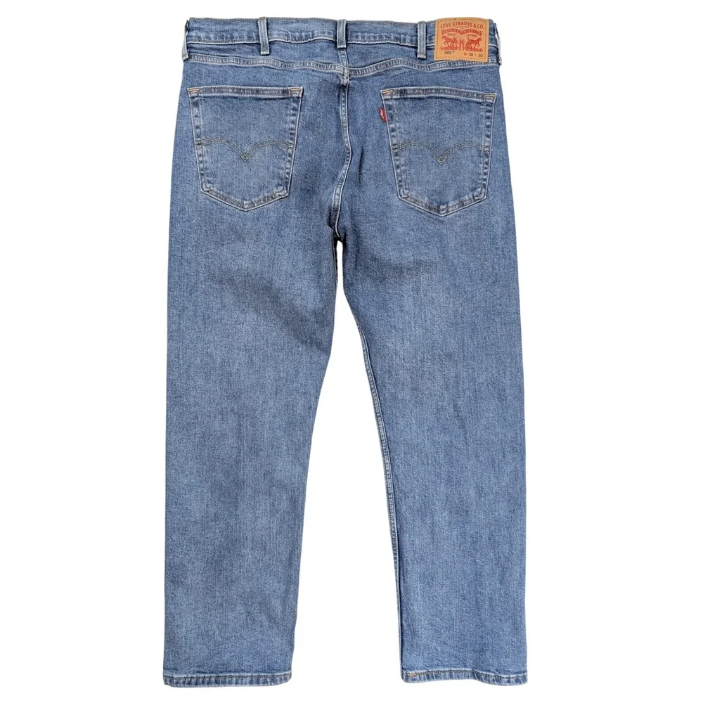 Levi's 505‎ Regular Fit Light Blue Wash Straight Leg Denim Jeans Mens Size 38x30